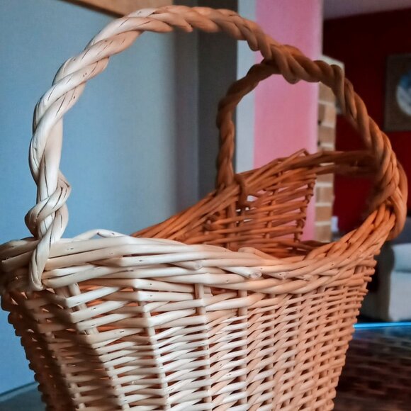 Fun & Classy Vintage Wicker Rattan Wine Bottle Pouring Holder Carrier - Picture 7 of 9